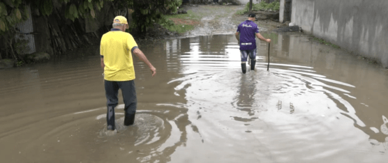 INUNDACIONES AFECTAN A VIVIENDAS EN EL BARRIO VIRGEN DEL CISNE