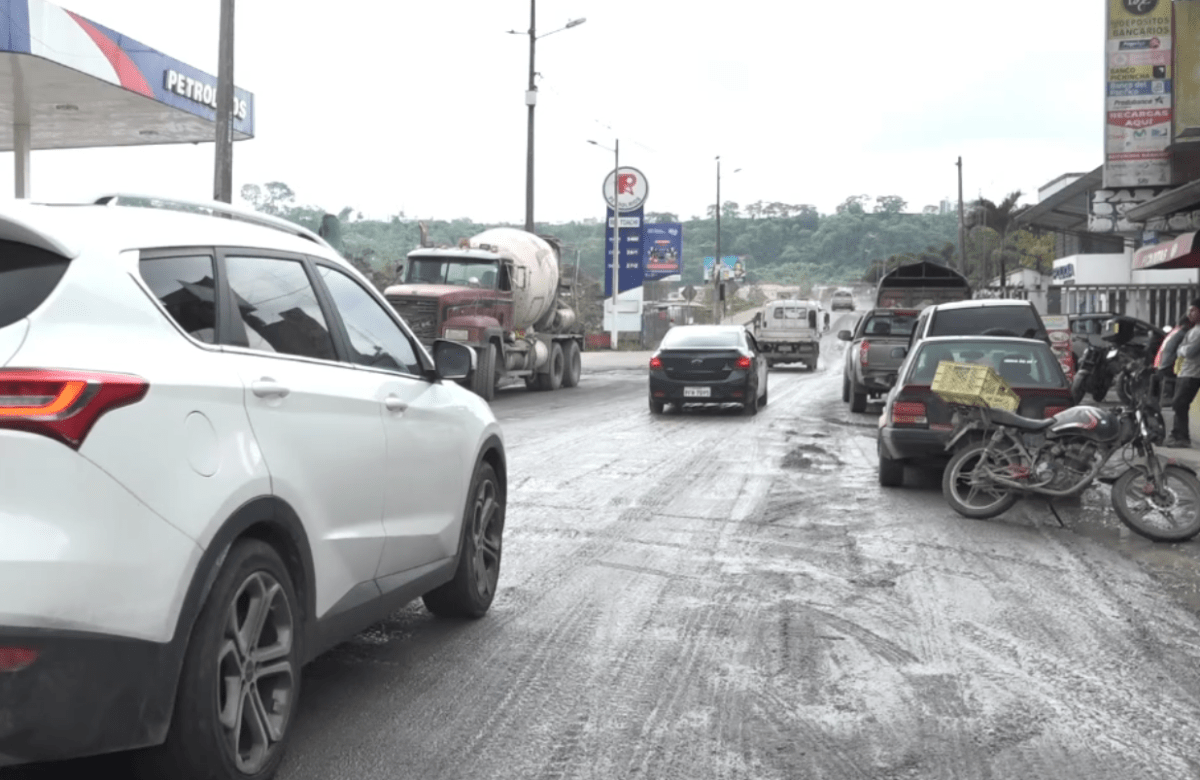 ESTABA PREVISTO QUE SE RETIRE LA CARPETA ASFÁLTICA DEL PUENTE