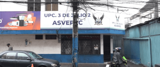 COMERCIANTES DENUNCIAN FALTA DE POLICÍAS EN UPC DE LA PEATONAL 3 DE JULIO