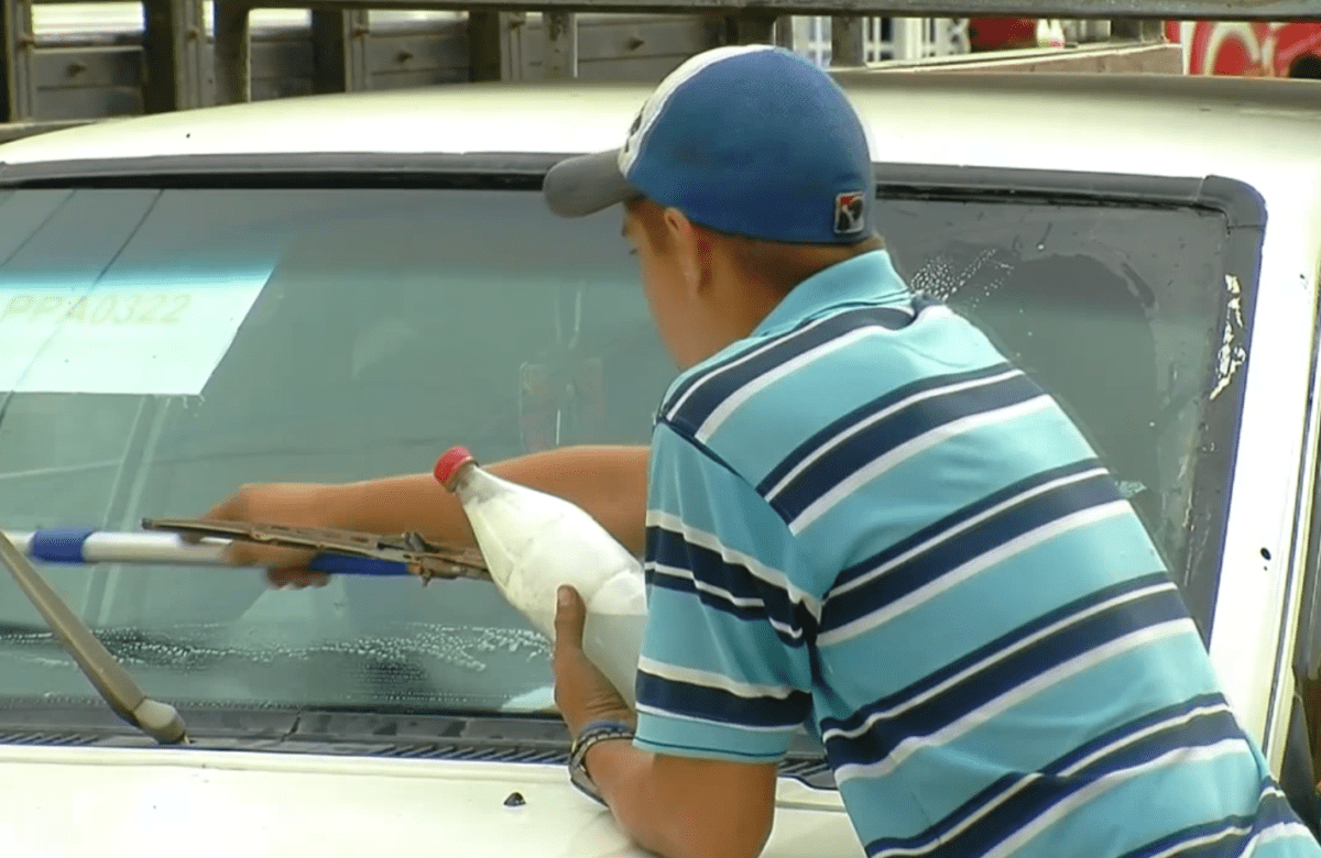 VENEZOLANOS EN SANTO DOMINGO ESPERAN CAMBIOS TRAS CAPTURA DE MADURO