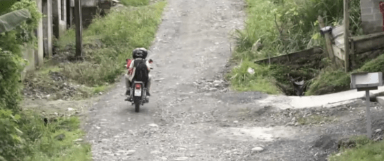 LOS VECINOS EXIGEN EL MANTENIMIENTO DEL ALCANTARILLADO EN BELLAVISTA