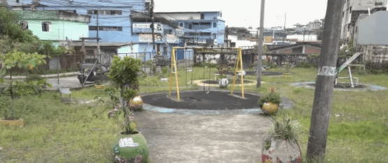 MORADORES EXIGEN MANTENIMIENTO DEL PARQUE DE LA COOP. 30 DE JULIO #4