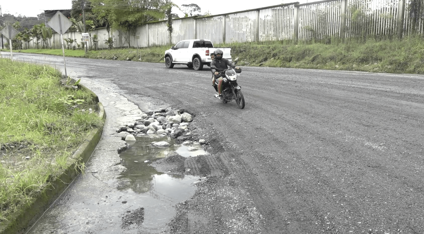 EN UN CAMINO DE TERCER ORDEN SE HA CONVERTIDO LA VÍA LAS MERCEDES