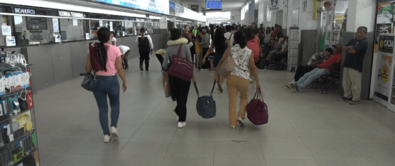 TERMINAL TERRESTRE AJUSTA HORARIOS POR TOQUE DE QUEDA