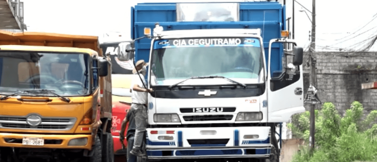EL TOQUE DE QUEDA AFECTÓ LA CARGA Y DESCARGA DE MERCANCÍA