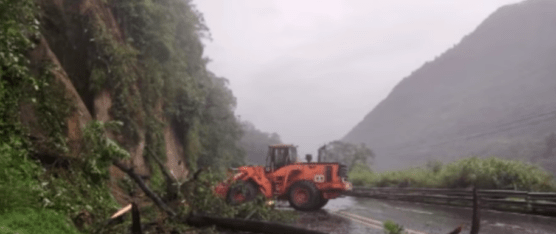 LAS LLUVIAS CAUSARON VARIAS EMERGENCIAS EN LA VÍA ALÓAG