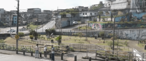 PREVÉN HABILITAR EL ASCENSOR DEL MIRADOR EN LA PLAZA LOS COLONOS