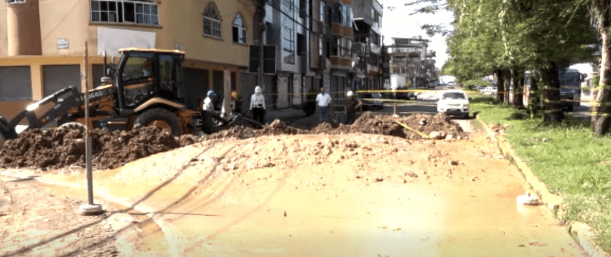 EN LA AVENIDA RÍO TOACHI SE ESTÁ MEJORANDO EL ALCANTARILLADO