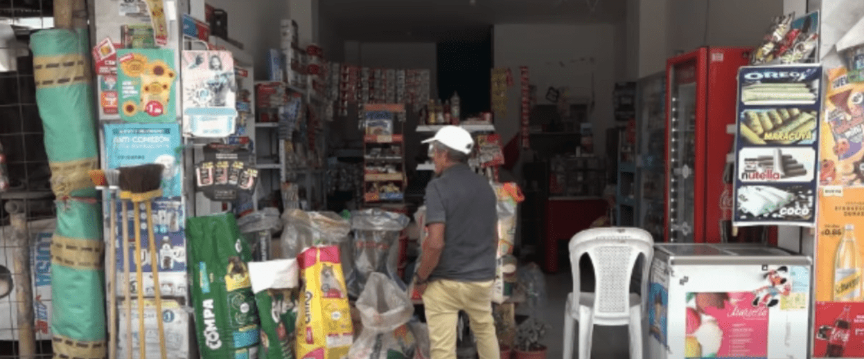 LOS PROPIETARIOS DE TIENDAS APOYAN LA PROPUESTA DE ORDENANZA