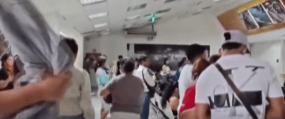 EN EL REGISTRO CIVIL Y EN LA ANT LOS USUARIOS NO SOPORTAN LAS ALTAS TEMPERATURAS