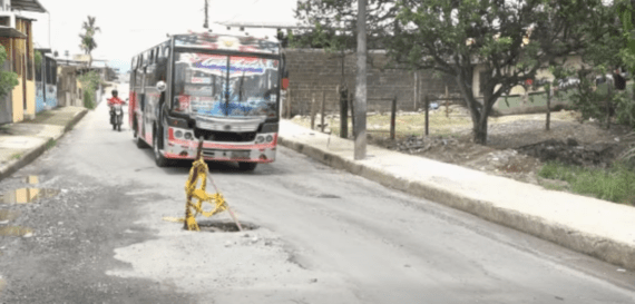 LOS HABITANTES DE LA COOPERATIVA EXIGEN EL ARREGLO DE LA CALLE