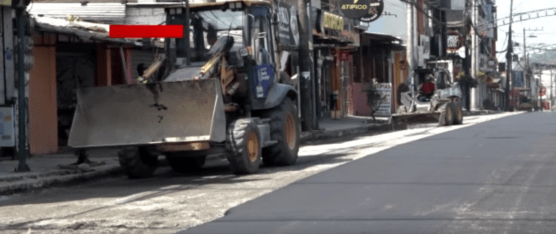 EL GAD MUNICIPAL ARRANCÓ CON EL RECAPEO DE VARIOS ACCESOS