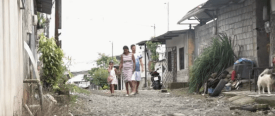 LOS VECINOS DEL BARRIO JESÚS DEL GRAN PODER TIENEN QUE PAGAR ALTOS RUBROS