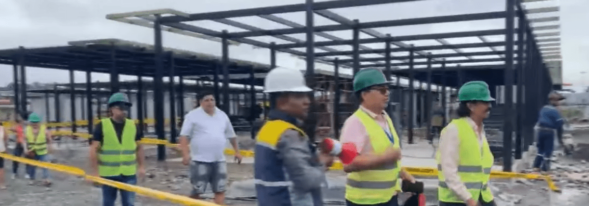 LOS SOCIOS DE LA PEATONAL RECORRIERON LA PLAZA COMERCIAL