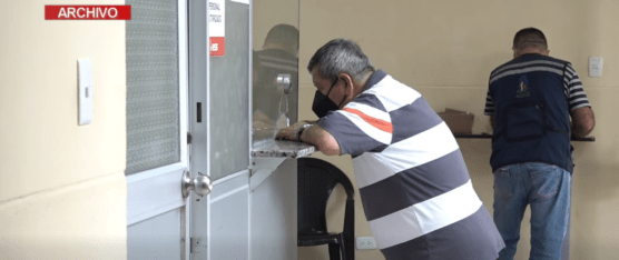 JUBILADOS RECIBEN CON EXPECTATIVA EL ANUNCIO DEL GOBIERNO