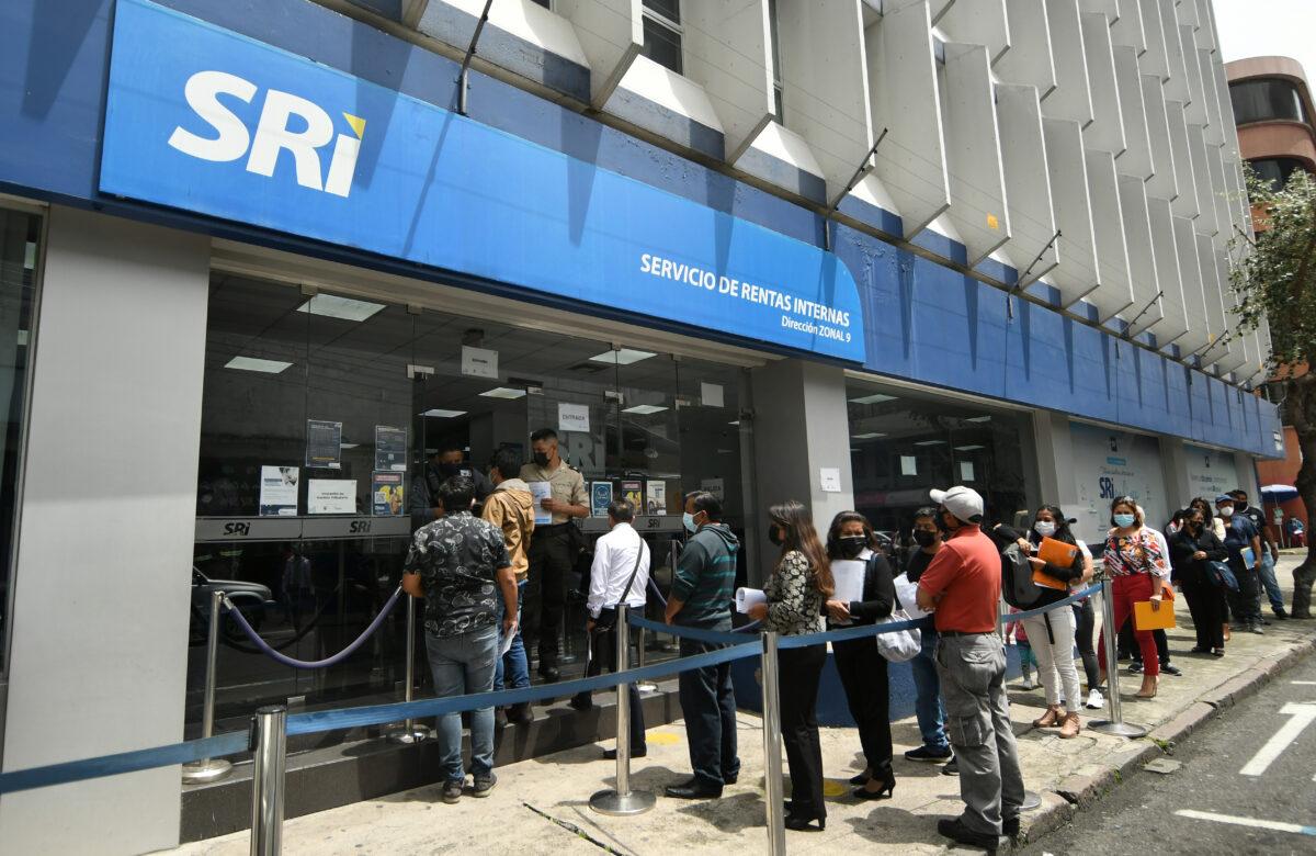 ESTOS SON LOS IMPUESTOS A PAGAR Y LOS TRÁMITES DEL SRI QUE DEBE REALIZAR EN JUNIO DE 2026