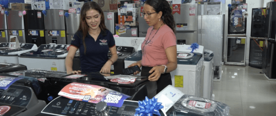 LOS COMERCIANTES OFERTAN VARIAS PROMOCIONES PARA MAMÁ