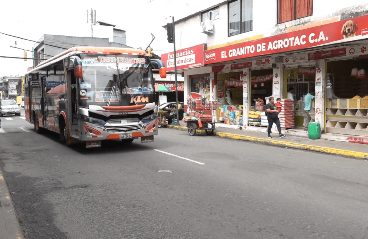LOS TRANSPORTISTAS URBANOS DE STO. DGO. DESCARTAN PARALIZARSE