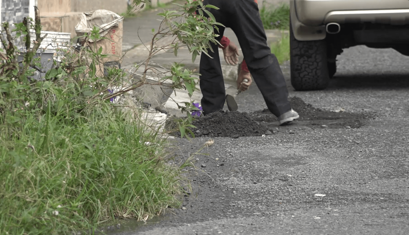 MORADORES DE NUEVO CAMINO DENUNCIAN EL DETERIORO DE CALLES Y RIESGO DE INUNDACIONES