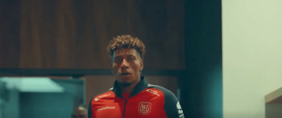 LA FIEBRE DEL MUNDIAL EMOCIONA A ECUADOR