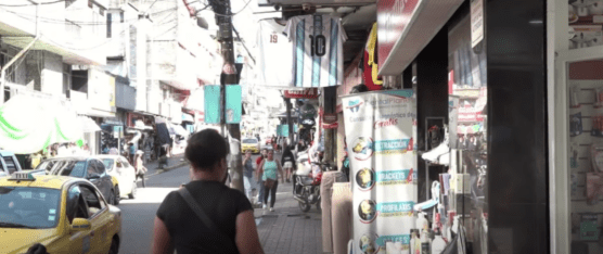 FIESTAS Y MUNDIAL IMPULSARON EL MOVIMIENTO COMERCIAL