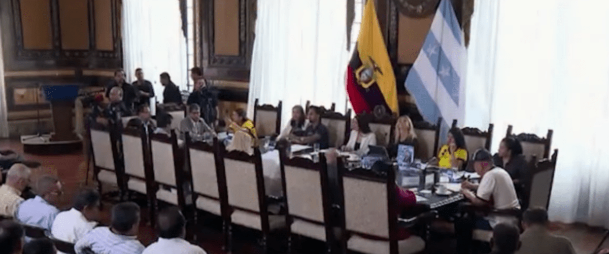 EXPRESARON SU DESACUERDO EN ENTREGAR UNA COMPENSACIÓN