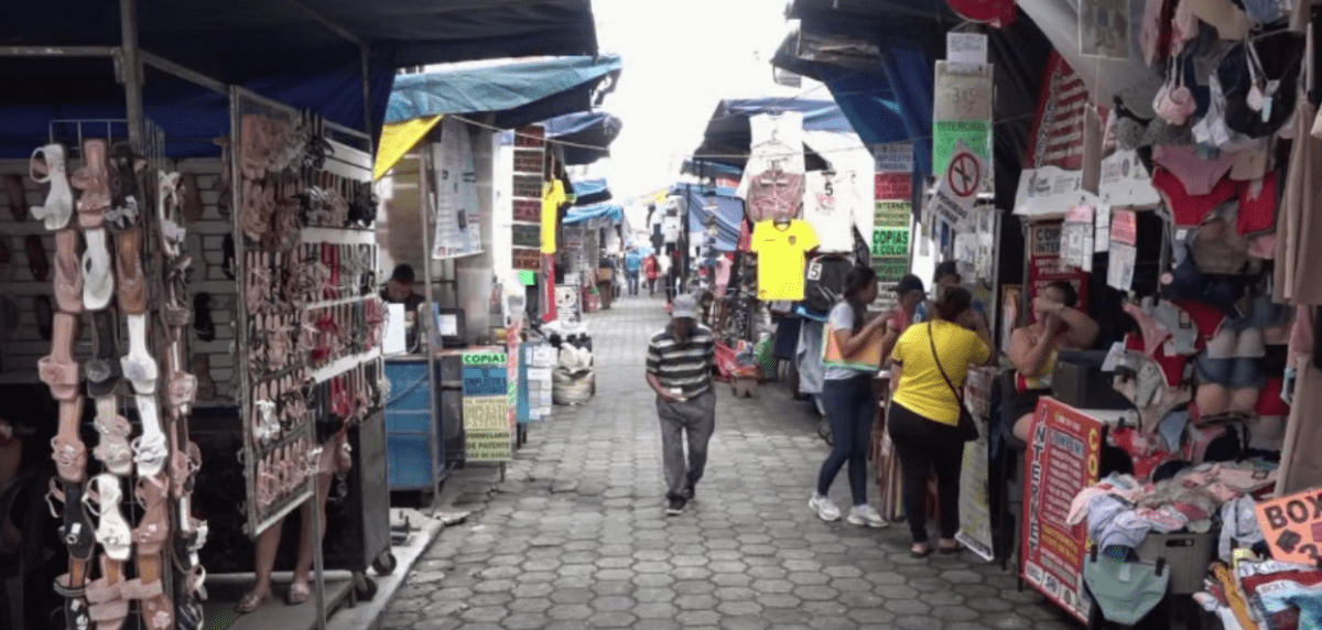 LOS DVD AÚN SE COMERCIALIZAN EN LOS NEGOCIOS DE SANTO DOMINGO