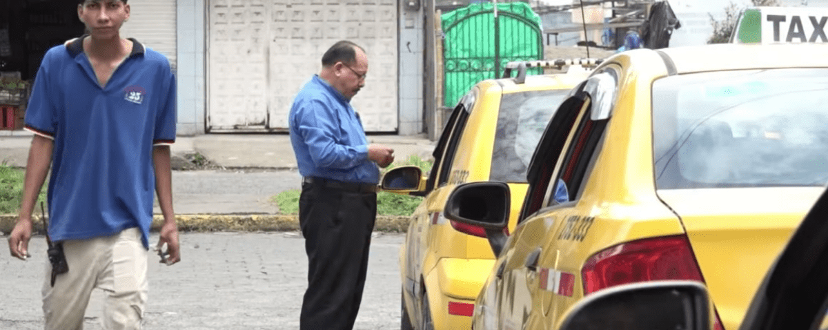 SEGÚN LOS TAXISTAS, APLICACIONES COMO INDRIVE AFECTAN AL GREMIO