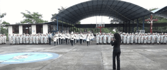 LA UNIDAD EDUCATIVA CAVANIS BORJA 3 FUE CONDECORADA POR LA ASAMBLEA NACIONAL