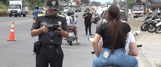 SE INTENSIFICAN LOS OPERATIVOS DE TRÁNSITO EN SANTO DOMINGO