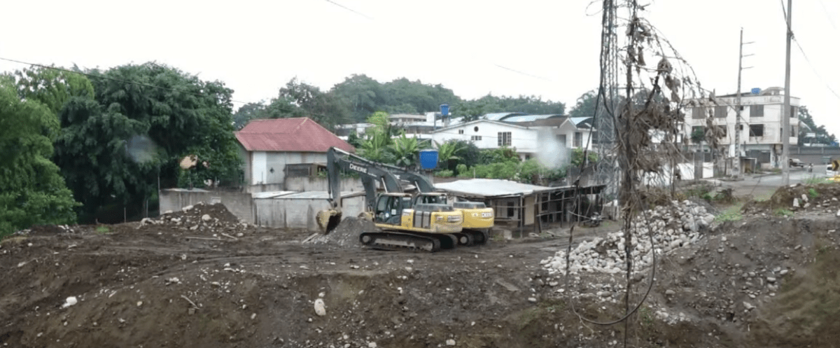CERCA DE 3 MESES CON DAÑOS EN EL BYPASS CHONE-QUEVEDO
