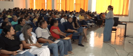 PREPARAN A UNIDADES EDUCATIVAS FRENTE A POSIBLES EMERGENCIAS