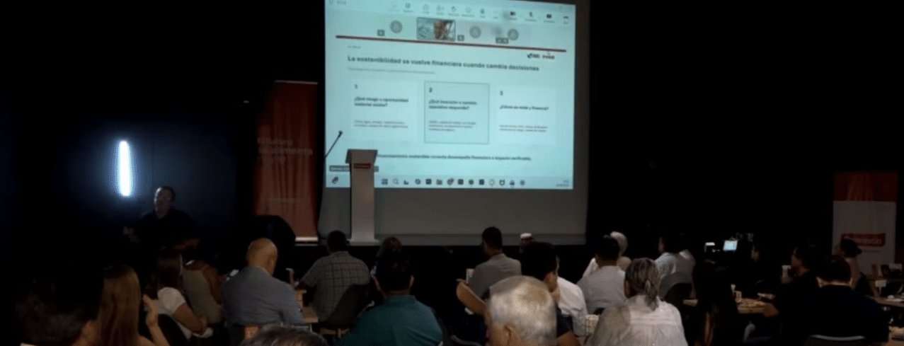 VARIAS EMPRESAS PARTICIPARON DEL CONVERSATORIO SOBRE CUIDADO AMBIENTAL