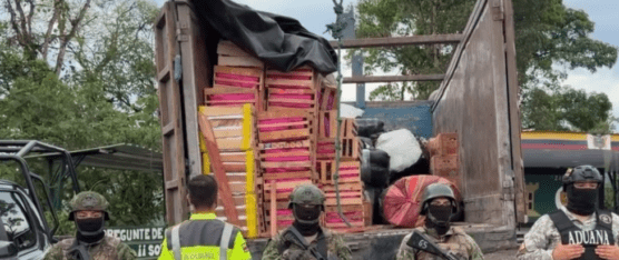 INTERCEPTAN DOS CAMIONES CON CONTRABANDO EN LA VÍA A QUEVEDO