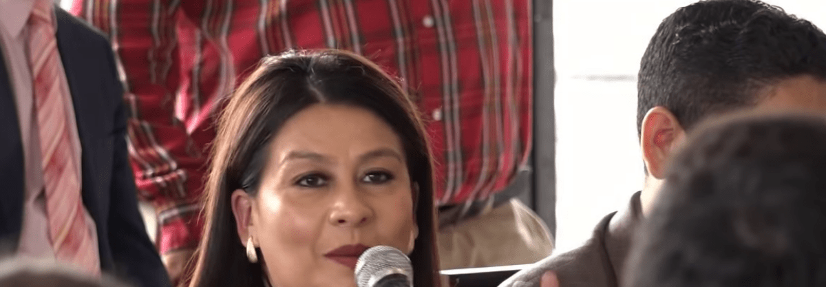 LA ALCALDESA CLARA HINOJOSA SE REUNIÓ CON LOS MEDIOS DE COMUNICACIÓN