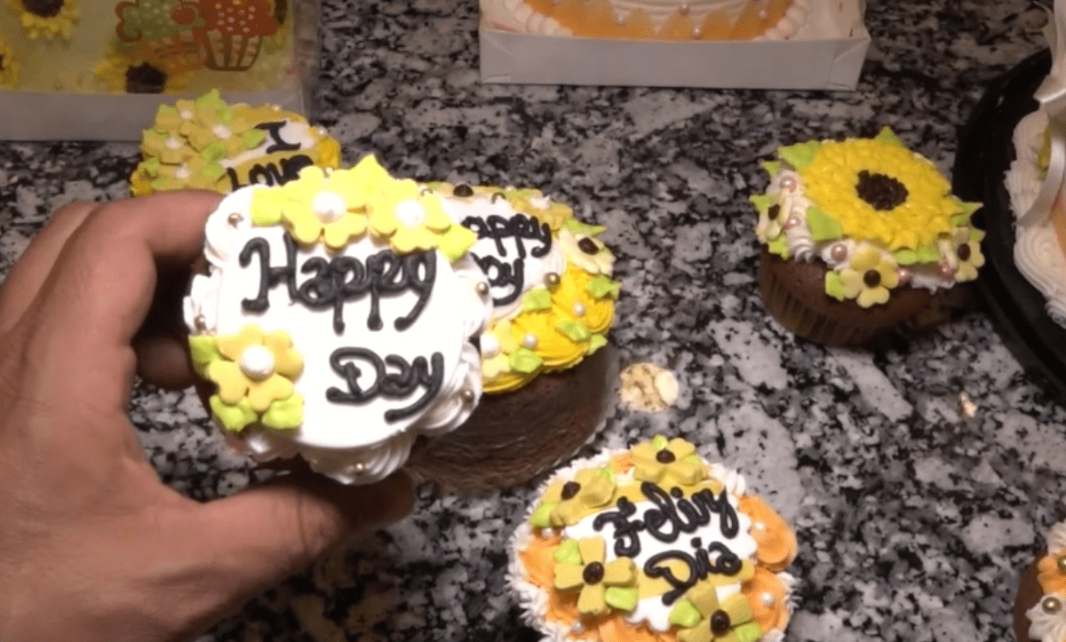 LA TENDENCIA SERÁN LAS TORTAS, LOS POSTRES Y LAS BEBIDAS DE COLOR AMARILLO