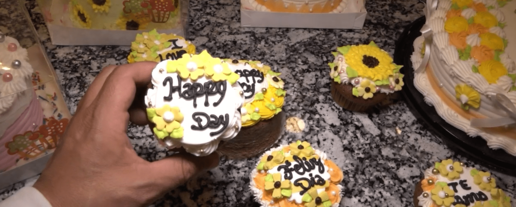 LA TENDENCIA SERÁN LAS TORTAS, LOS POSTRES Y LAS BEBIDAS DE COLOR AMARILLO
