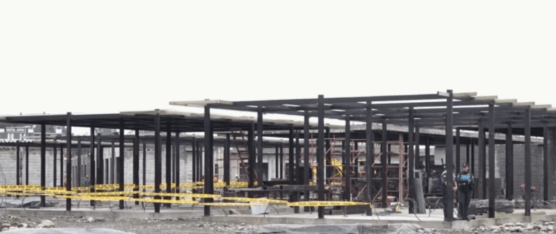 LOS LOCALES DE LA PLAZA COMERCIAL YA ESTÁN CONSTRUIDOS EN OBRA GRIS