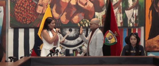 JUAN CARLOS NEVÁREZ TOMÓ POSESIÓN COMO SECRETARIO DEL CONCEJO MUNICIPAL