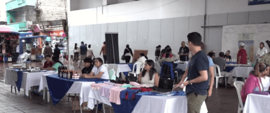 LOS PARTICIPANTES EXHIBIERON SUS PRODUCTOS Y SERVICIOS