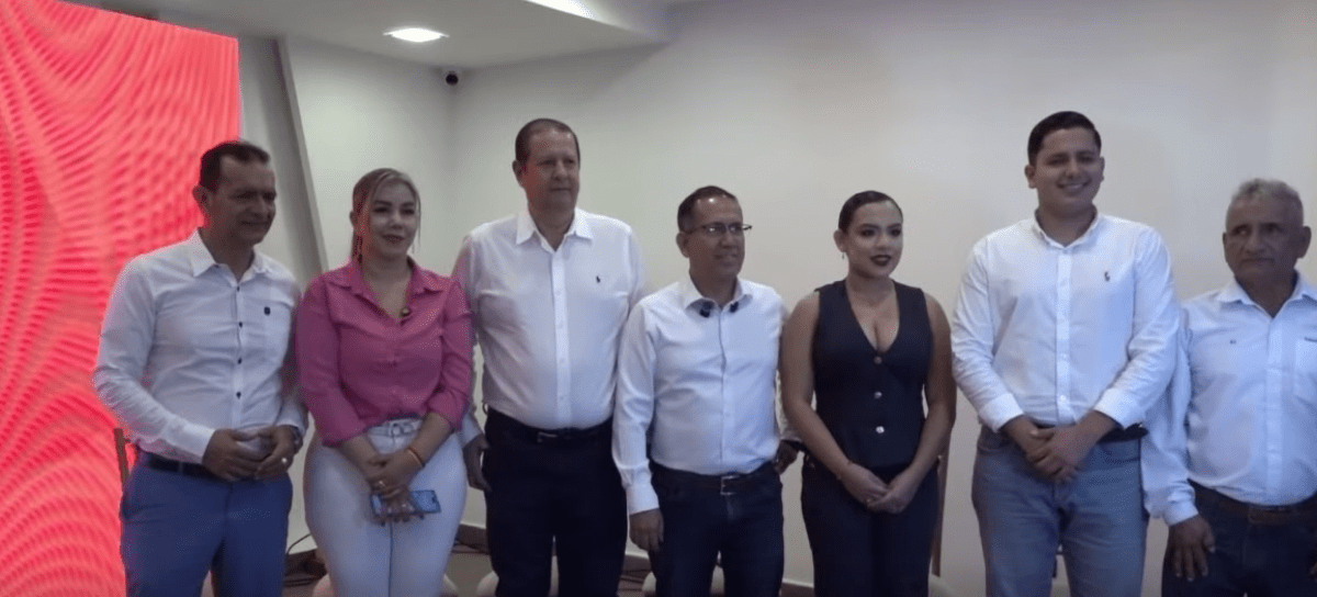 EL MOVIMIENTO POSITIVO PRESENTÓ A LOS CANDIDATOS PARA LAS ELECCIONES