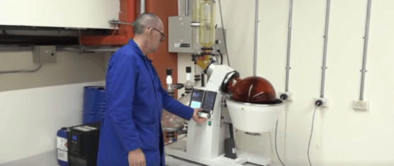 LOS LABORATORIOS DE LA UTPL AYUDAN A VARIOS EMPRENDEDORES