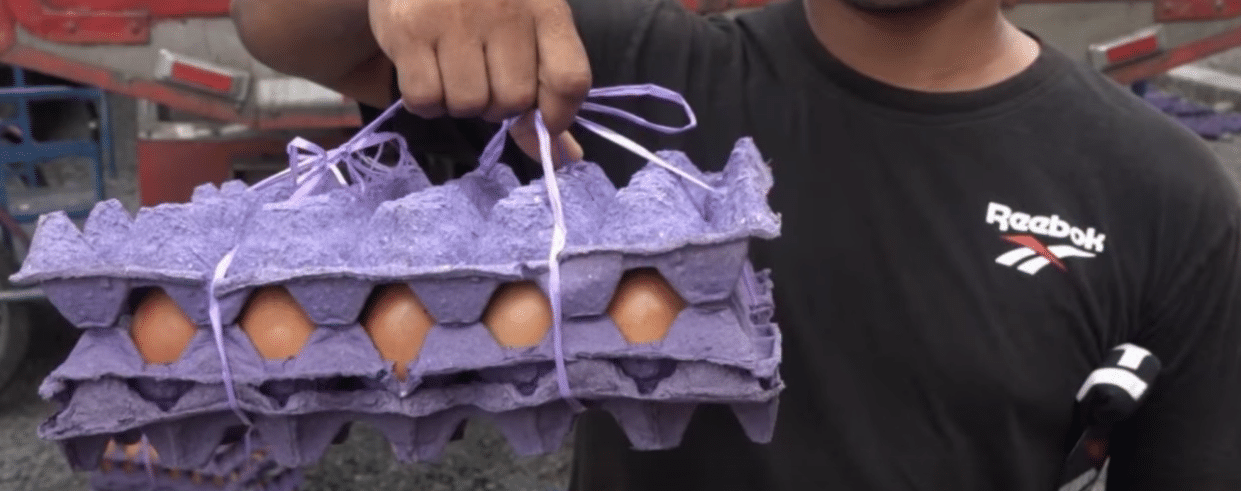 LA CUBETA DE HUEVOS SE OFERTA ENTRE $3,64 Y $4,50